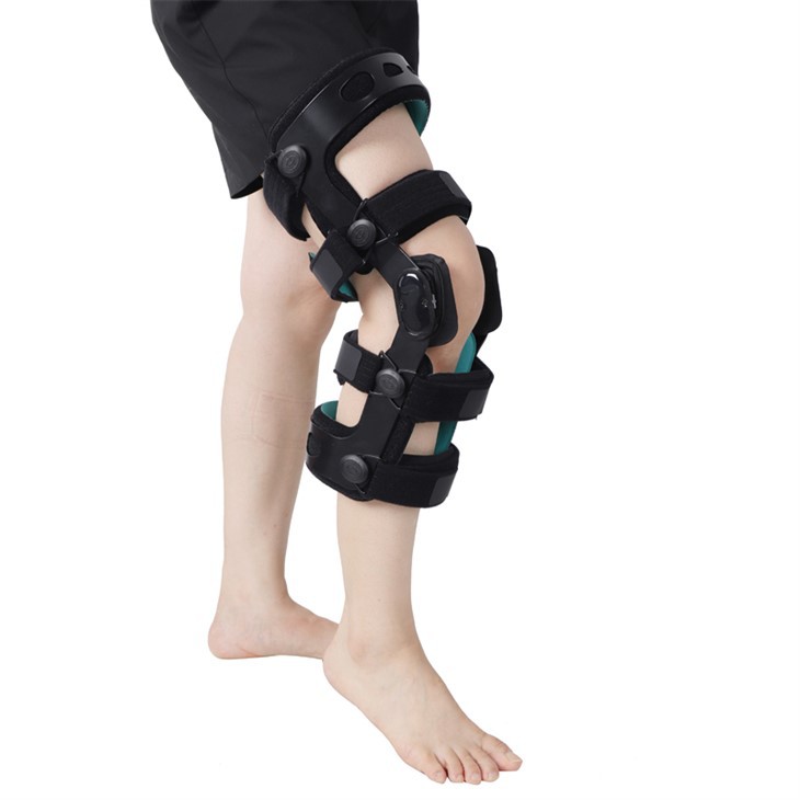 Functional ACL Knee Brace